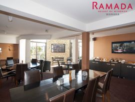 Ramada Resort by Wyndham Wanaka Café & Bar | 15% Off